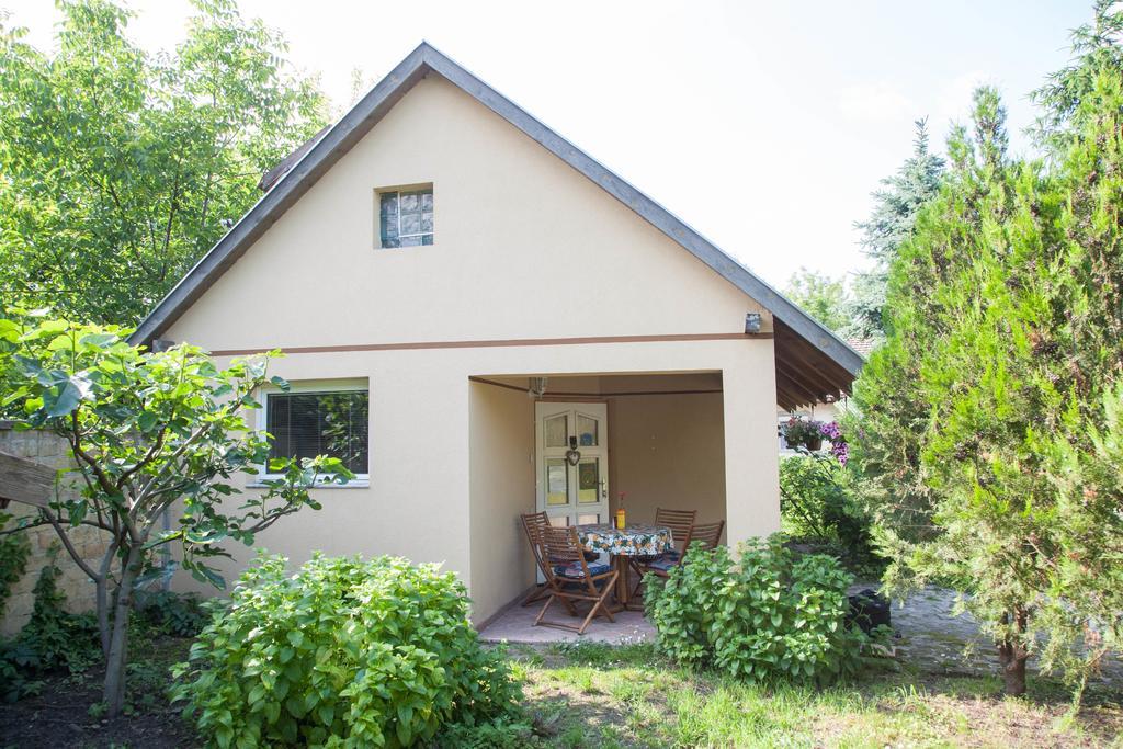 Medeno Srce Villa Palic Bagian luar foto